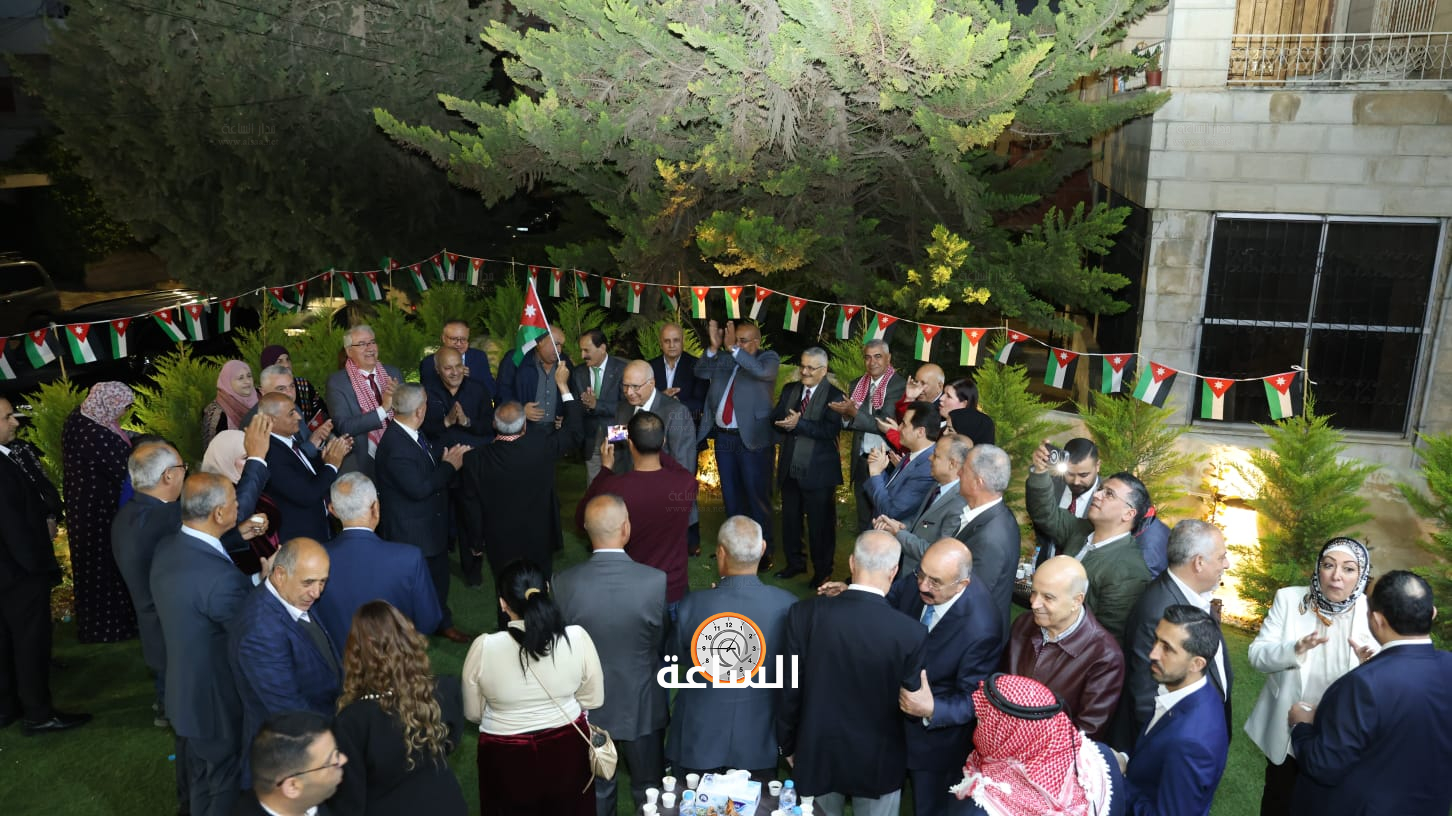 Madar Al-Saa Images 0.4072586716039548