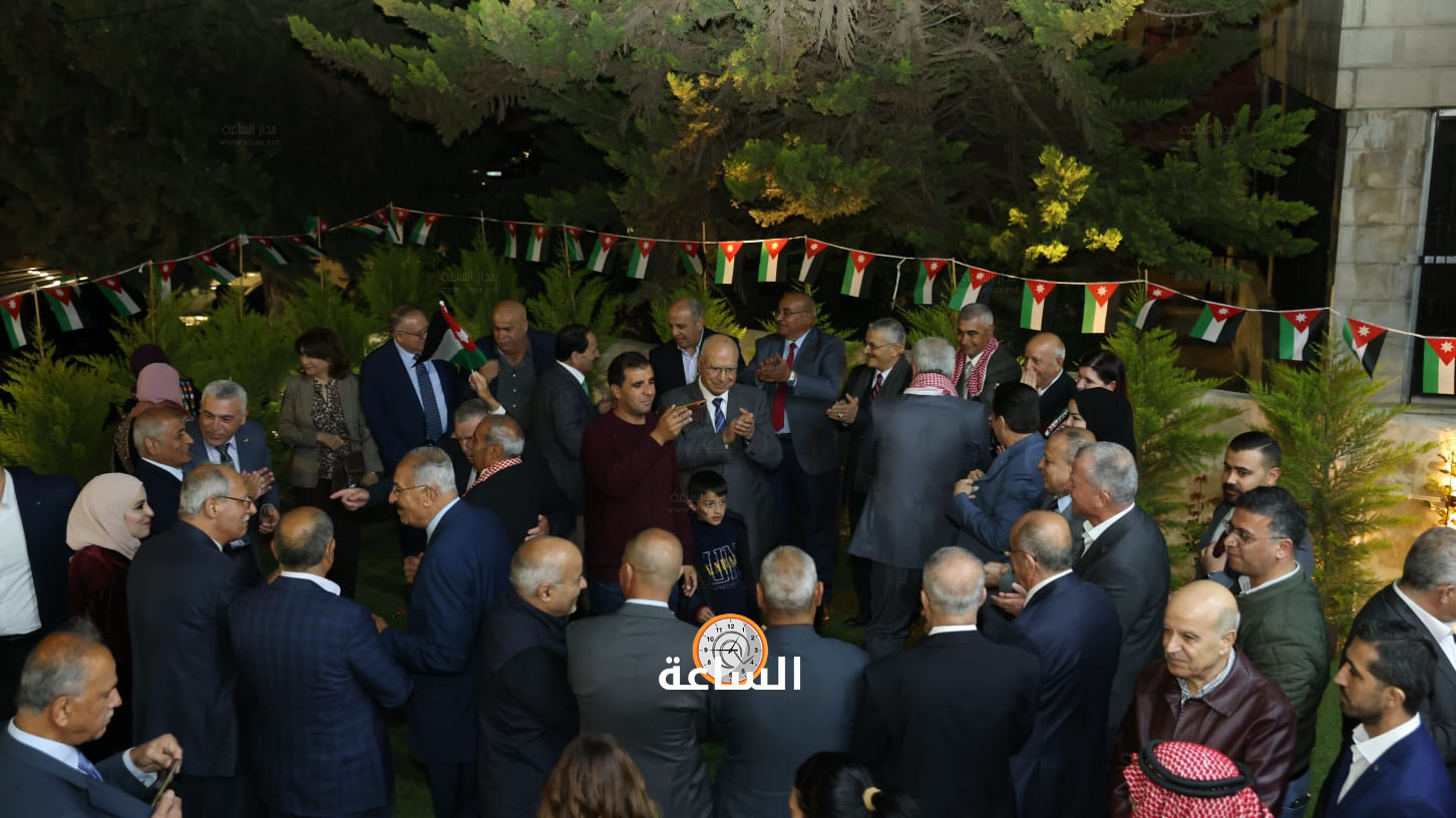 Madar Al-Saa Images 0.8569074812498504