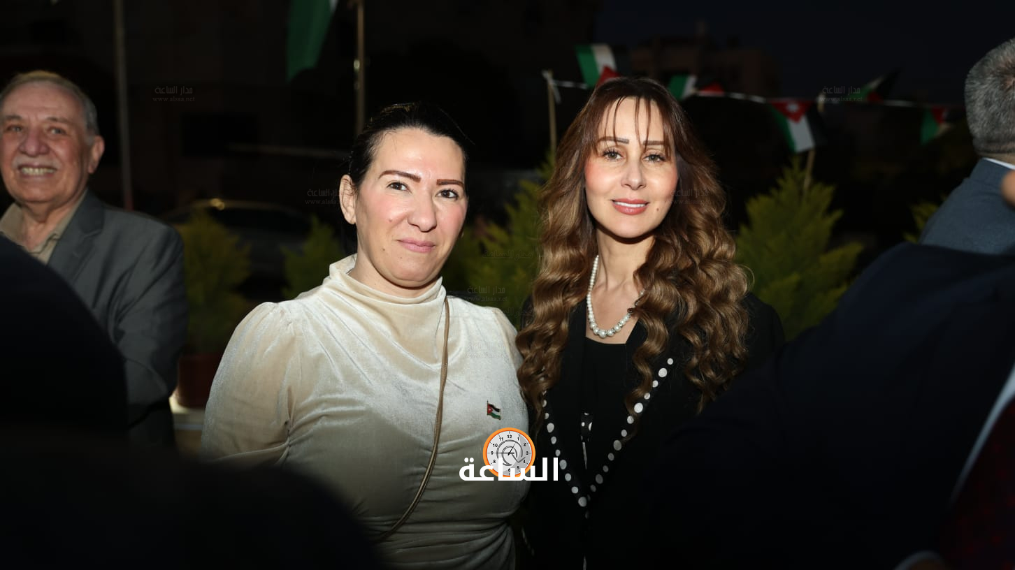 Madar Al-Saa Images 0.7721516335434874