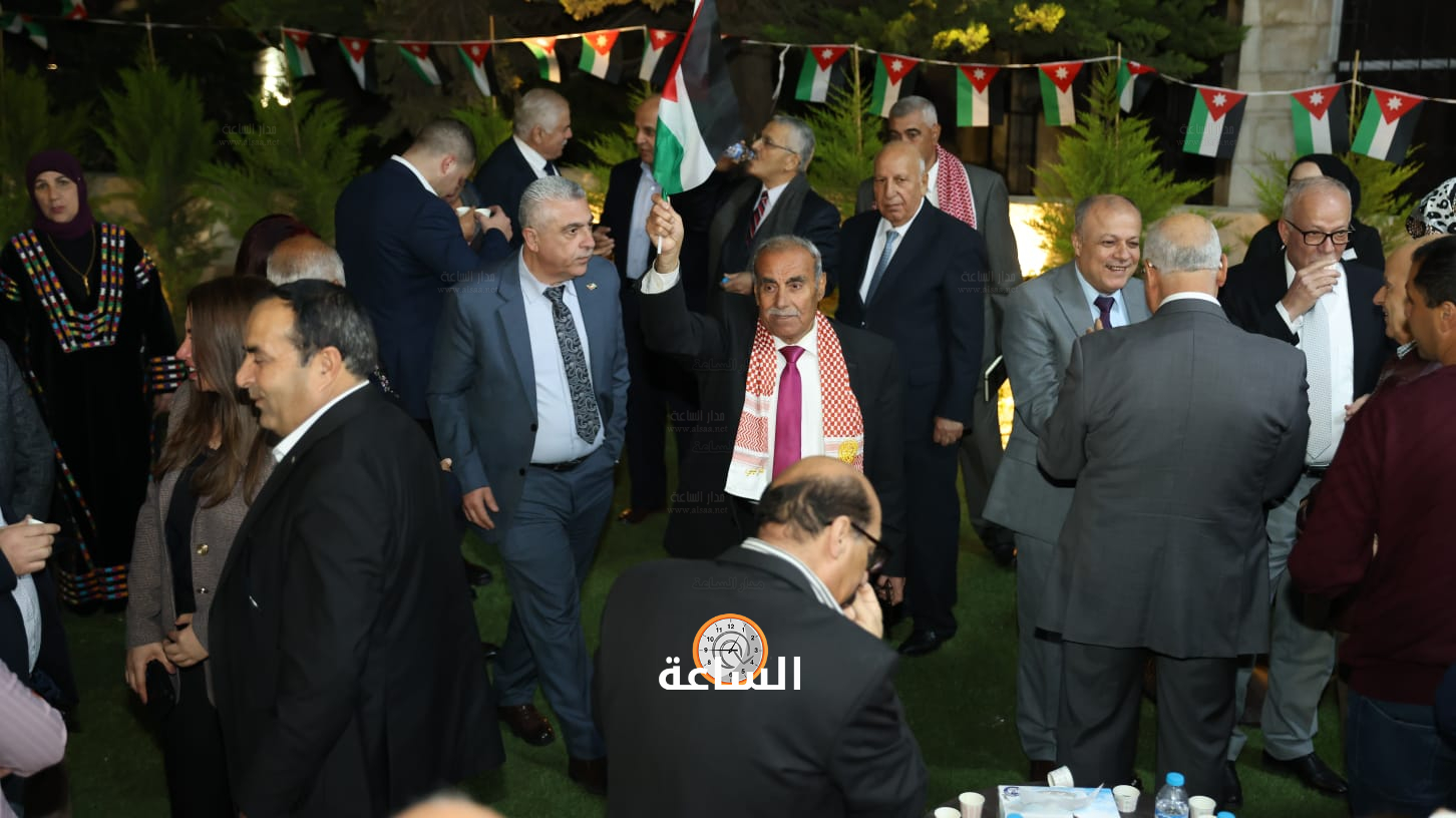 Madar Al-Saa Images 0.08100059014185446