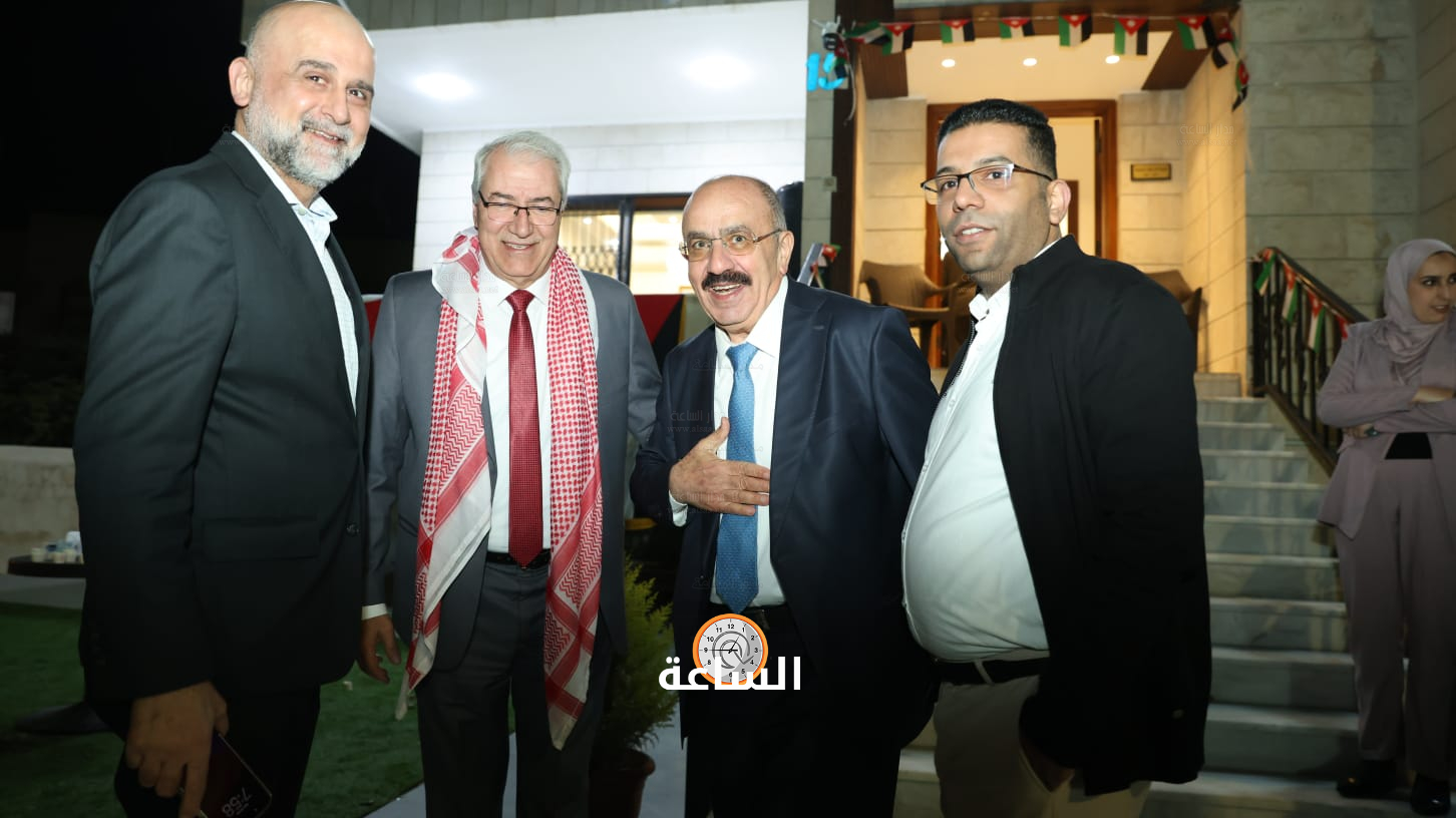 Madar Al-Saa Images 0.14492660379186573