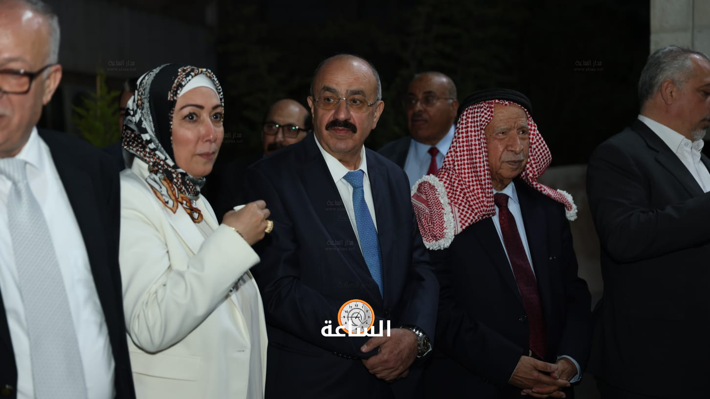 Madar Al-Saa Images 0.37824764862406257