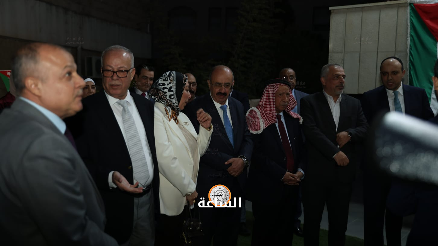 Madar Al-Saa Images 0.33109443740300815