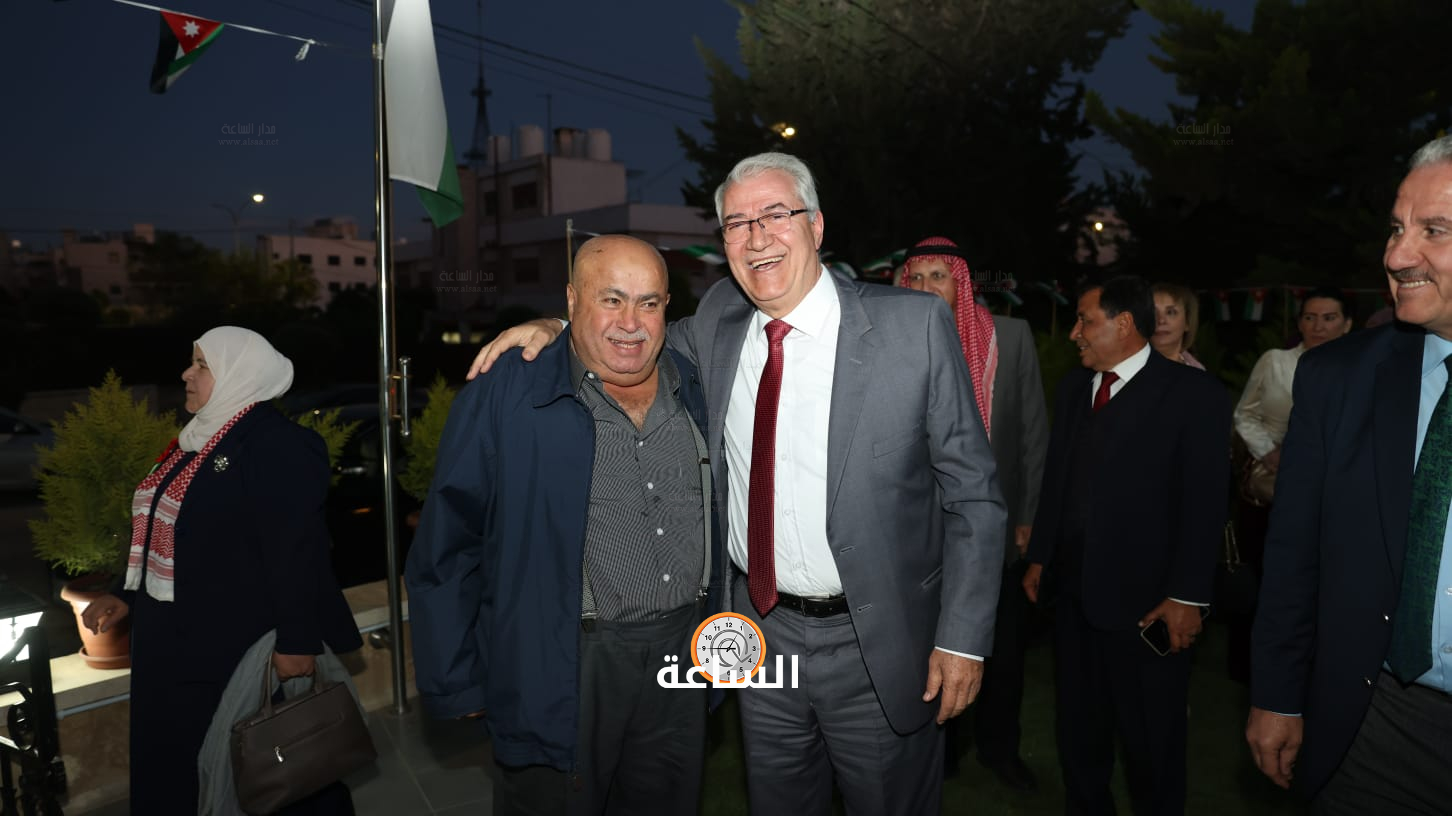 Madar Al-Saa Images 0.990362026242594