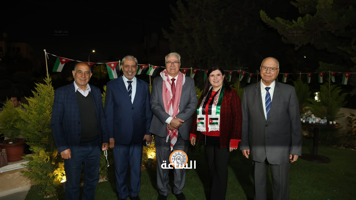 Madar Al-Saa Images 0.5584124385831538