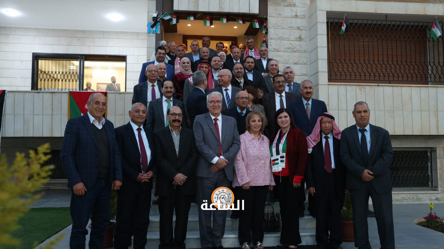 Madar Al-Saa Images 0.6271443229339825