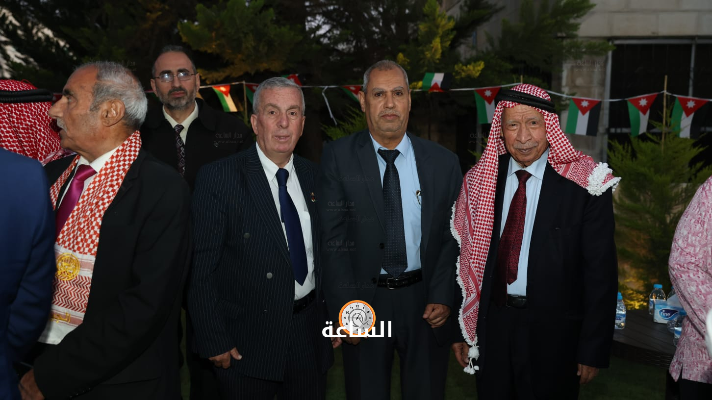 Madar Al-Saa Images 0.04207622621194651