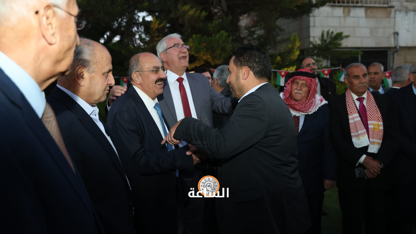 Madar Al-Saa Images 0.13226779125450372