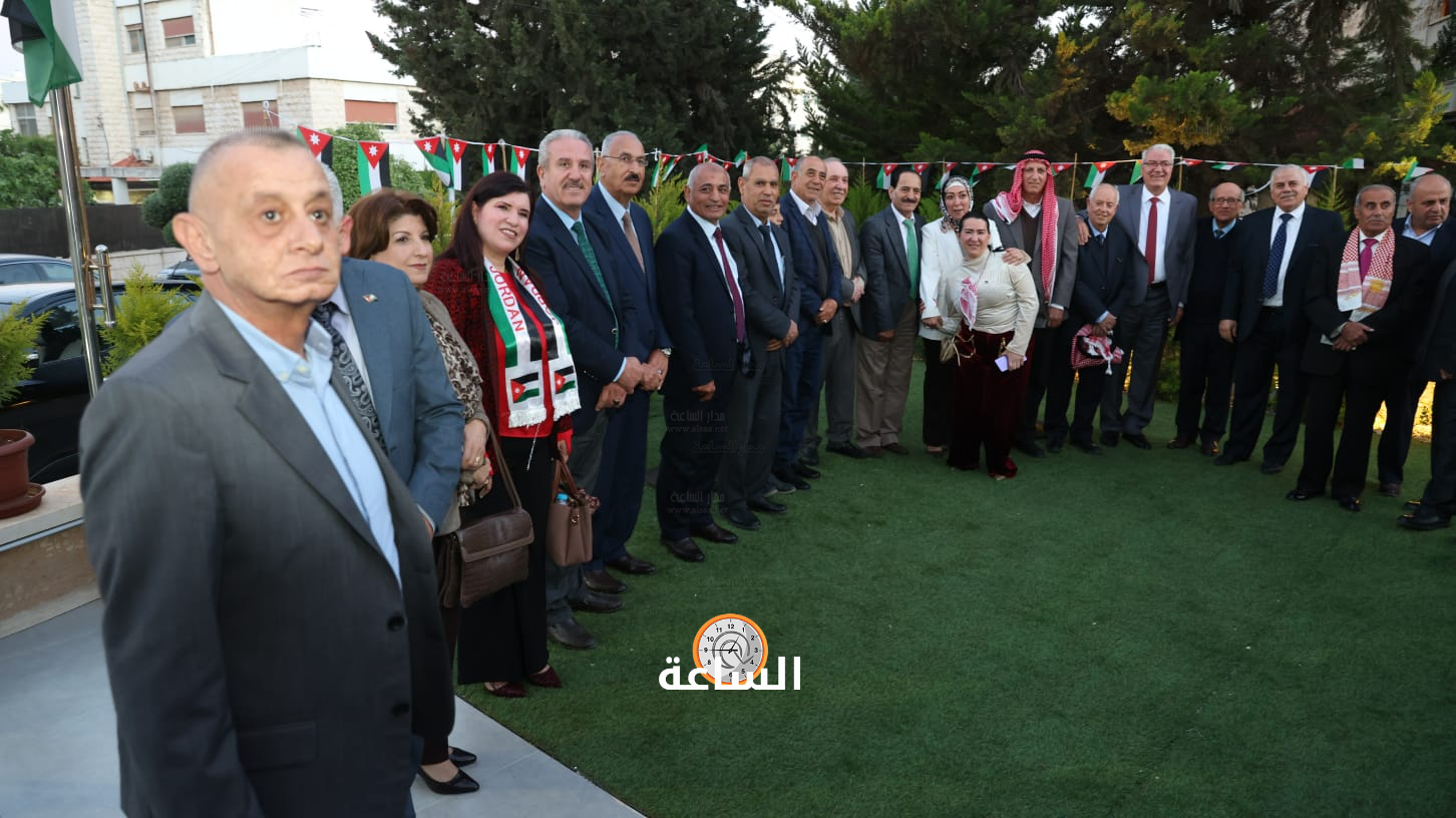 Madar Al-Saa Images 0.8430411821927385