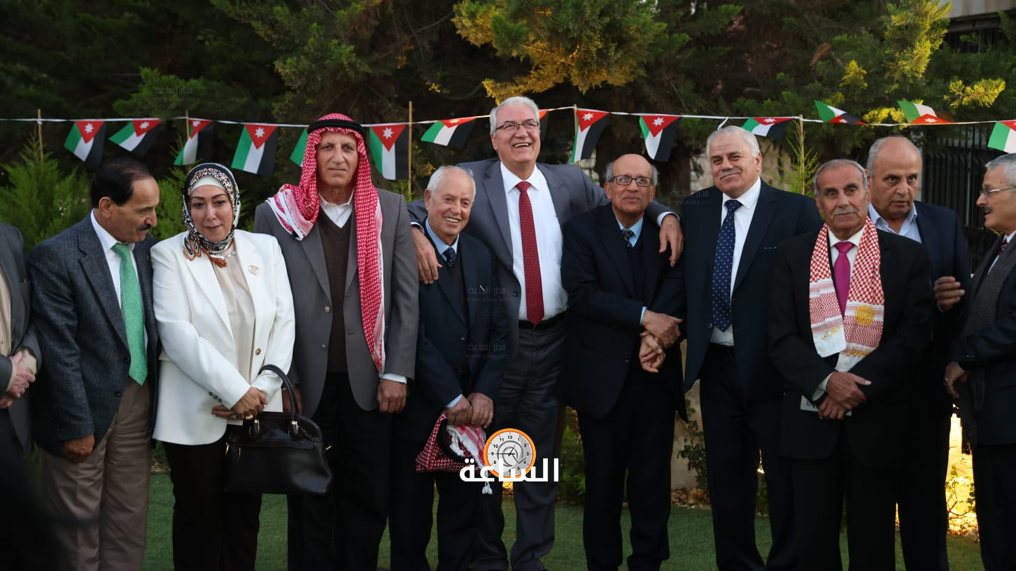 Madar Al-Saa Images 0.9776287095569874