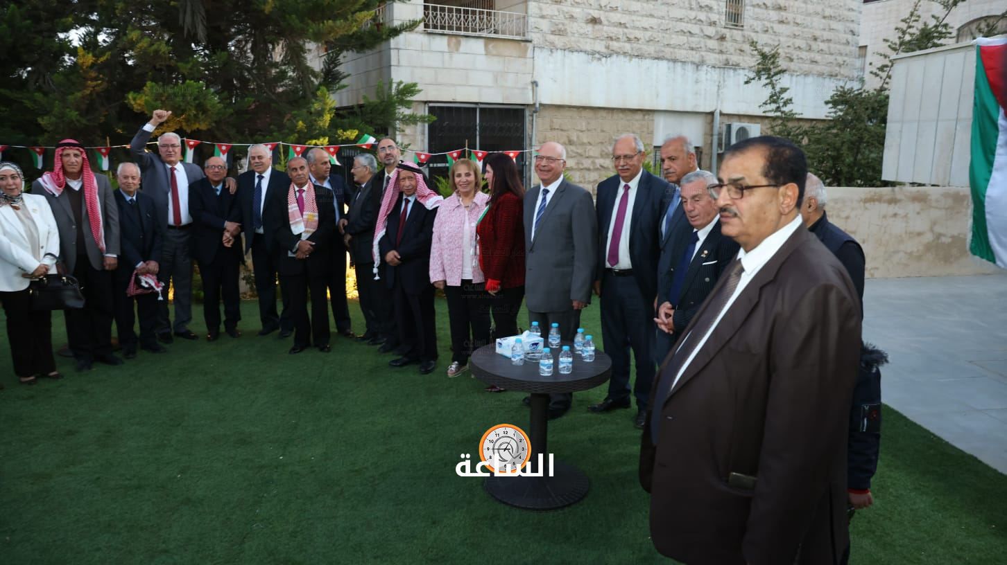 Madar Al-Saa Images 0.9031405880618023