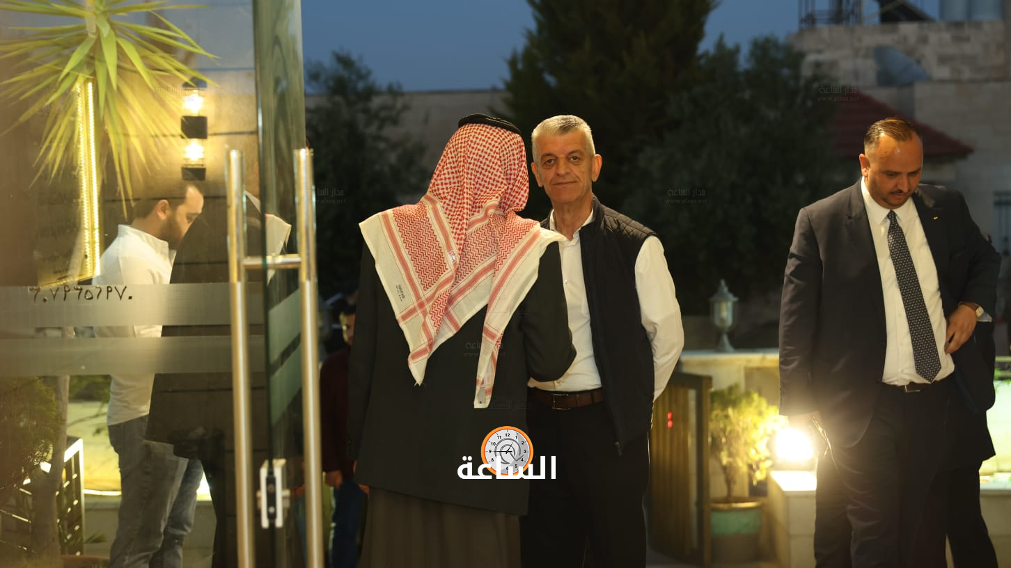 Madar Al-Saa Images 0.6857175382284076