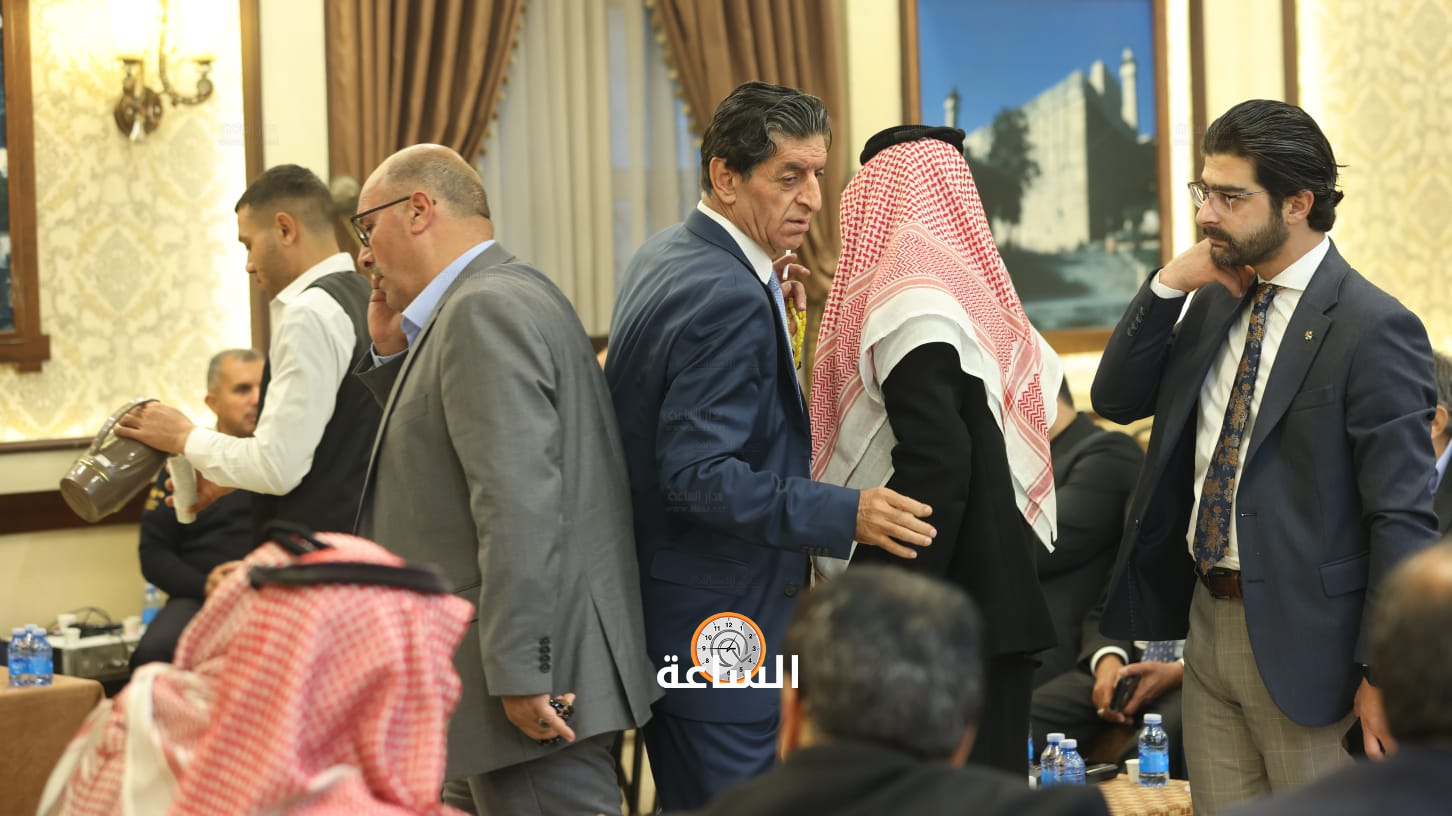 Madar Al-Saa Images 0.8794272123047826