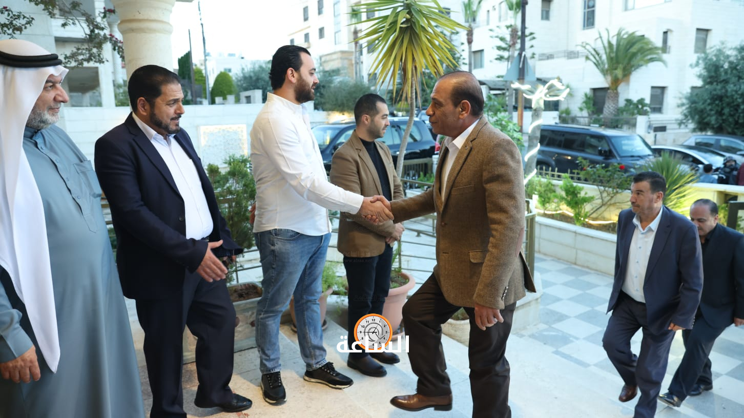 Madar Al-Saa Images 0.7976289478257732