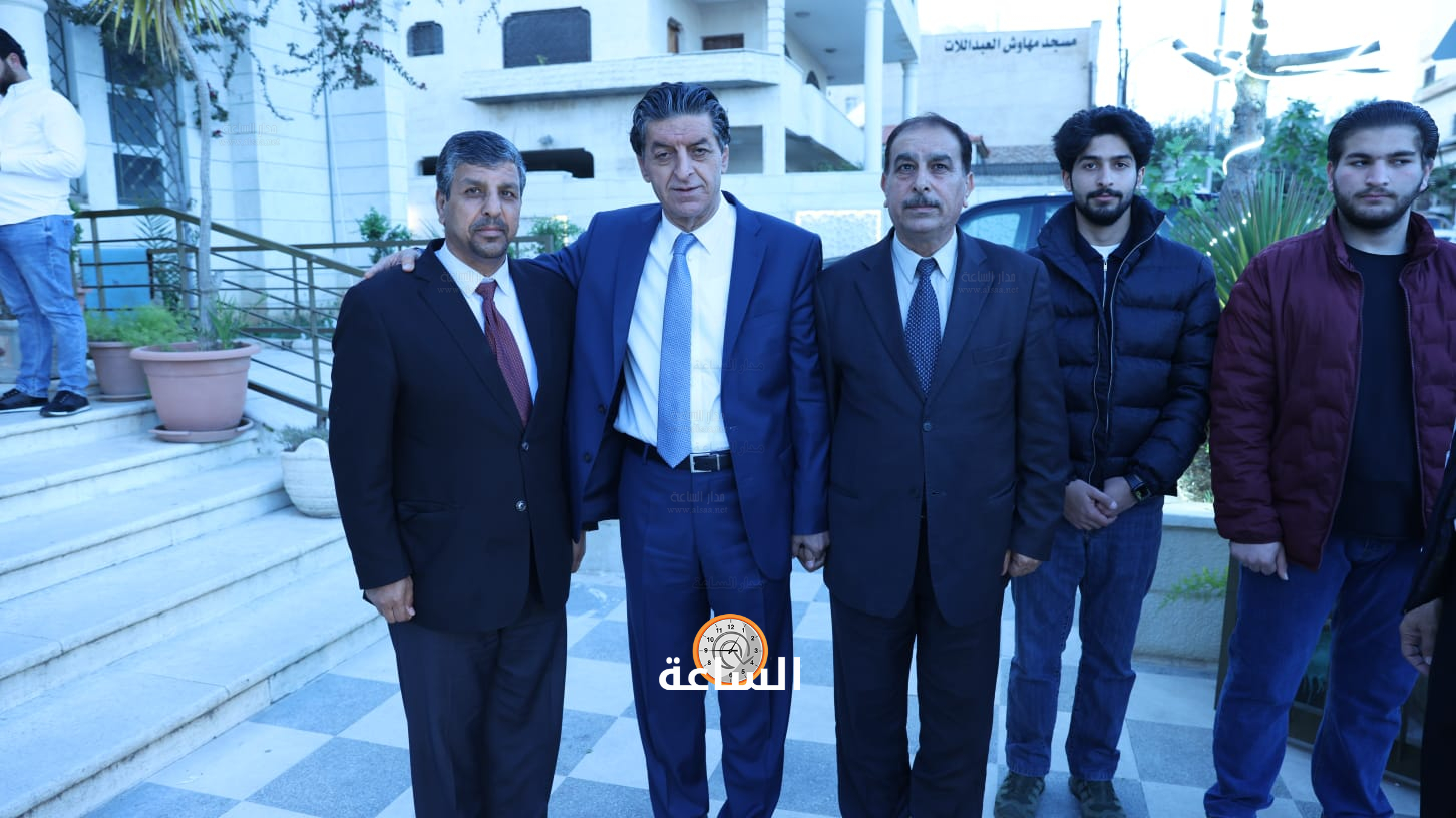 Madar Al-Saa Images 0.9668598438383444