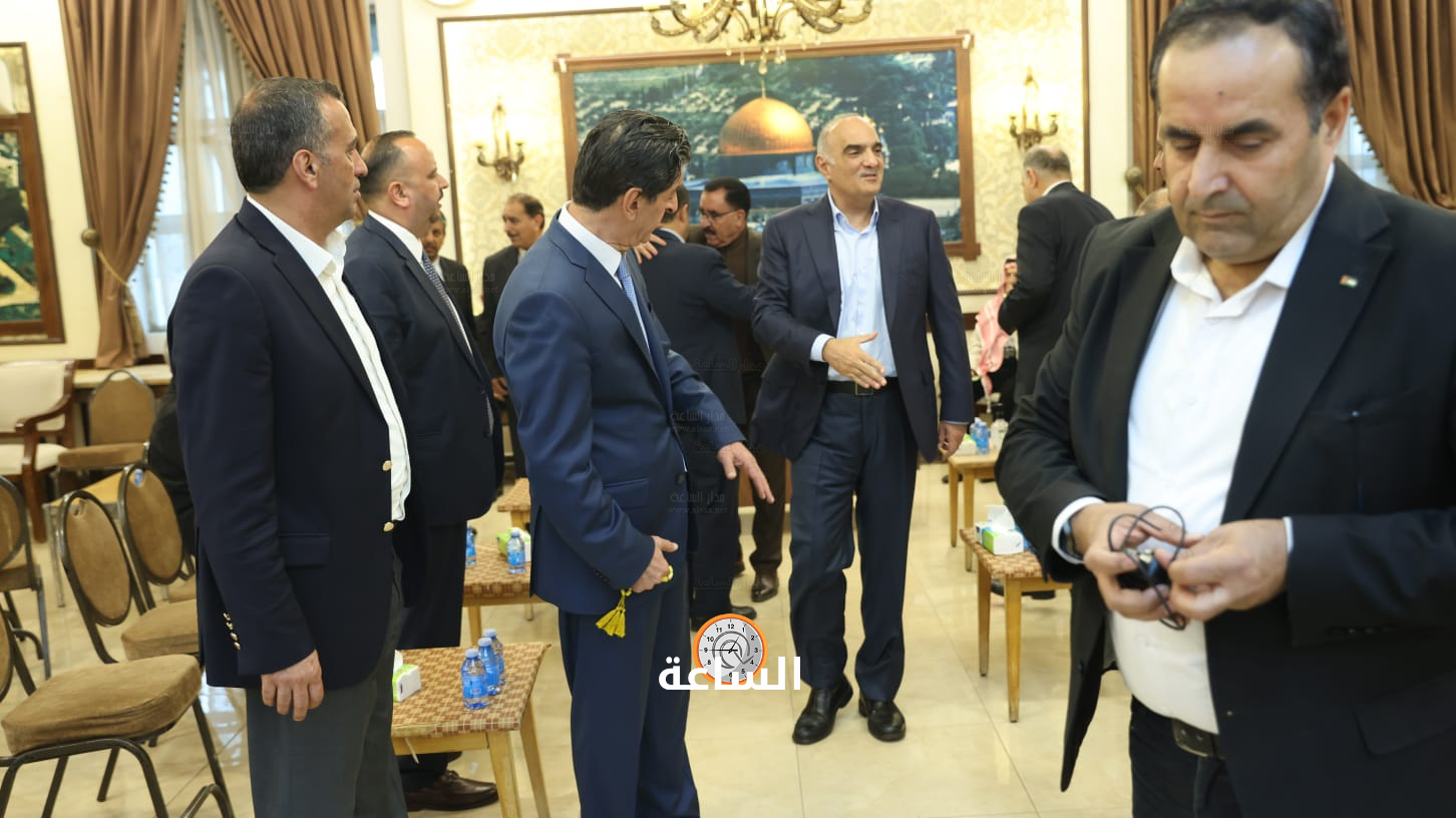 Madar Al-Saa Images 0.127469135842191