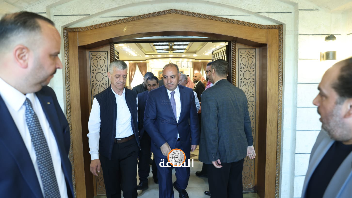 Madar Al-Saa Images 0.8189605520783337