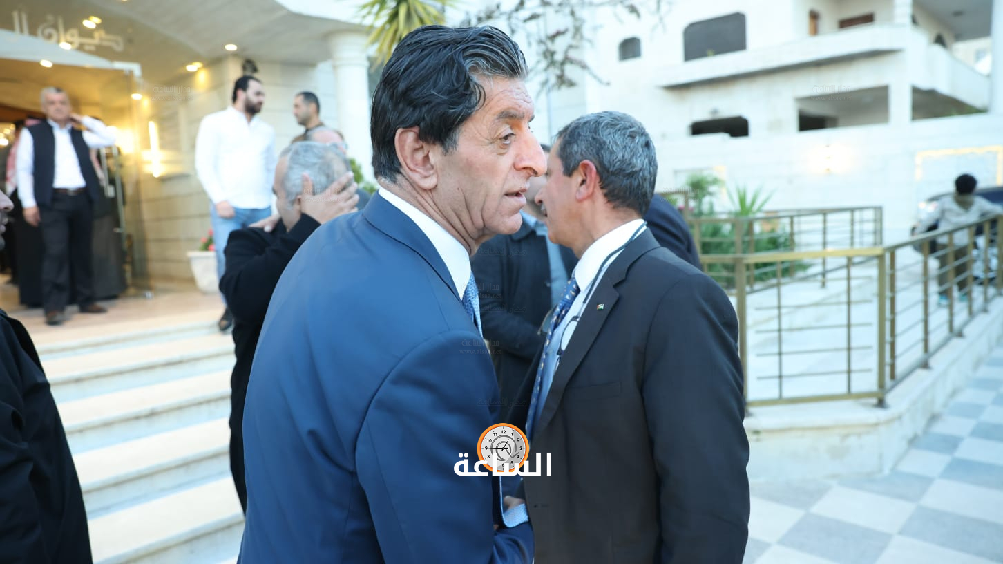 Madar Al-Saa Images 0.45693947606421814