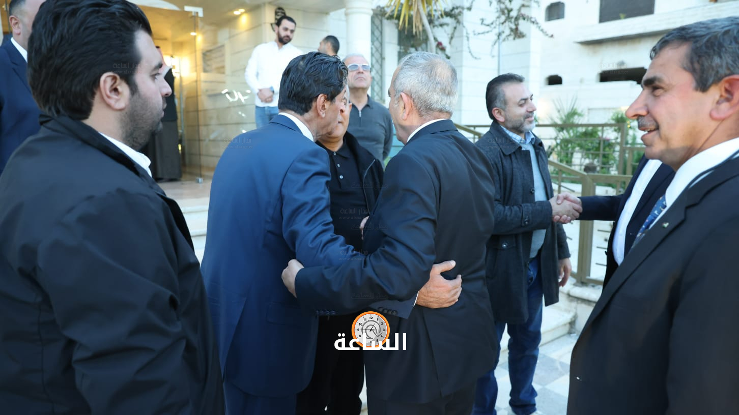 Madar Al-Saa Images 0.5050383402697897