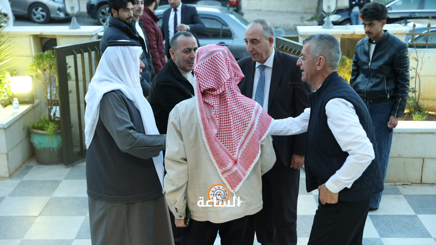 Madar Al-Saa Images 0.794756830582052