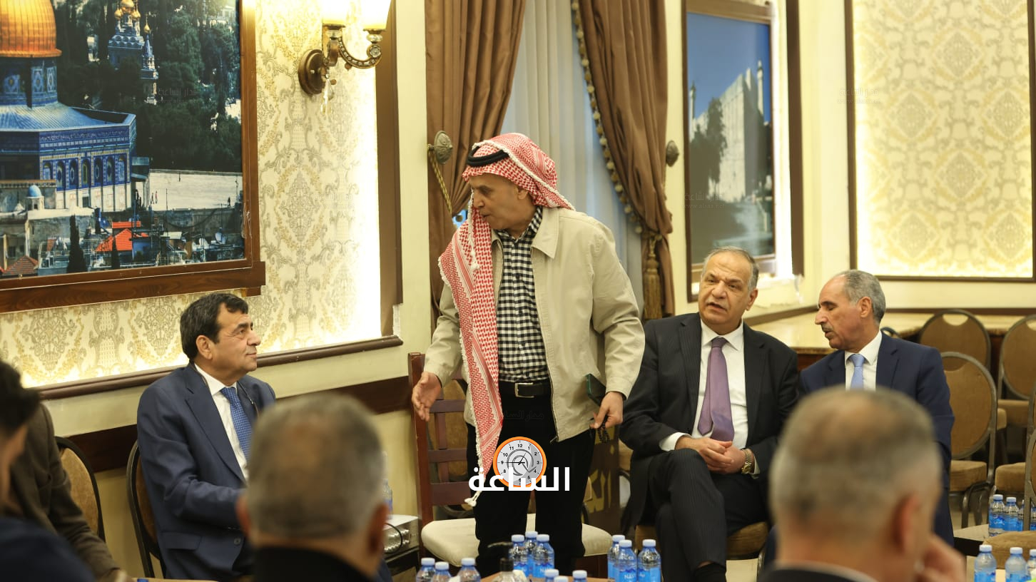 Madar Al-Saa Images 0.03276196696003442