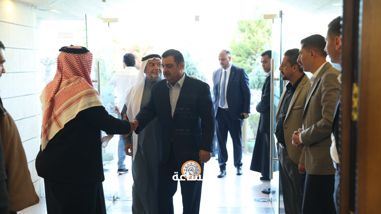 Madar Al-Saa Images 0.35781485317811224