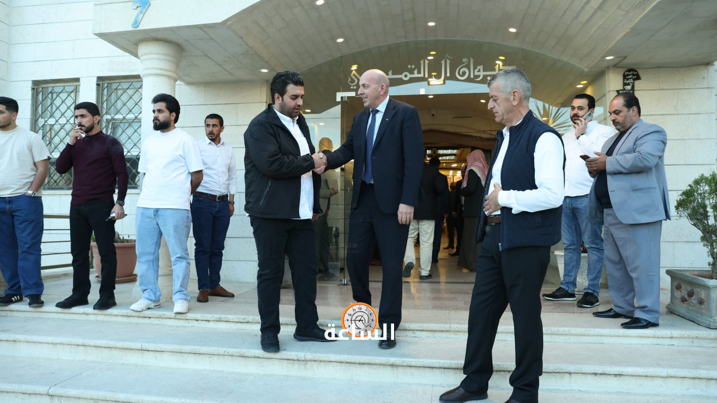 Madar Al-Saa Images 0.07052528509561329