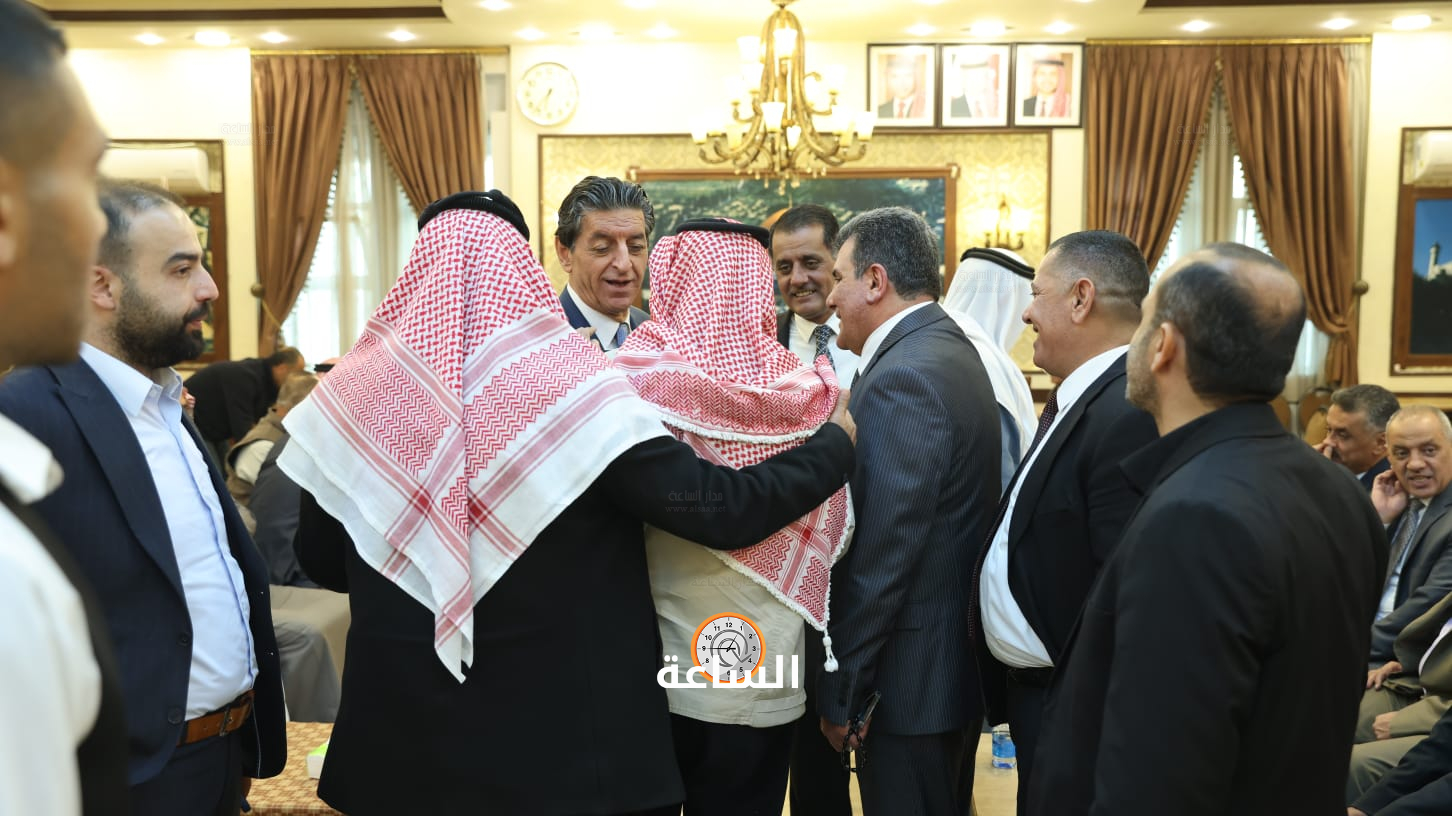 Madar Al-Saa Images 0.2602018165547867