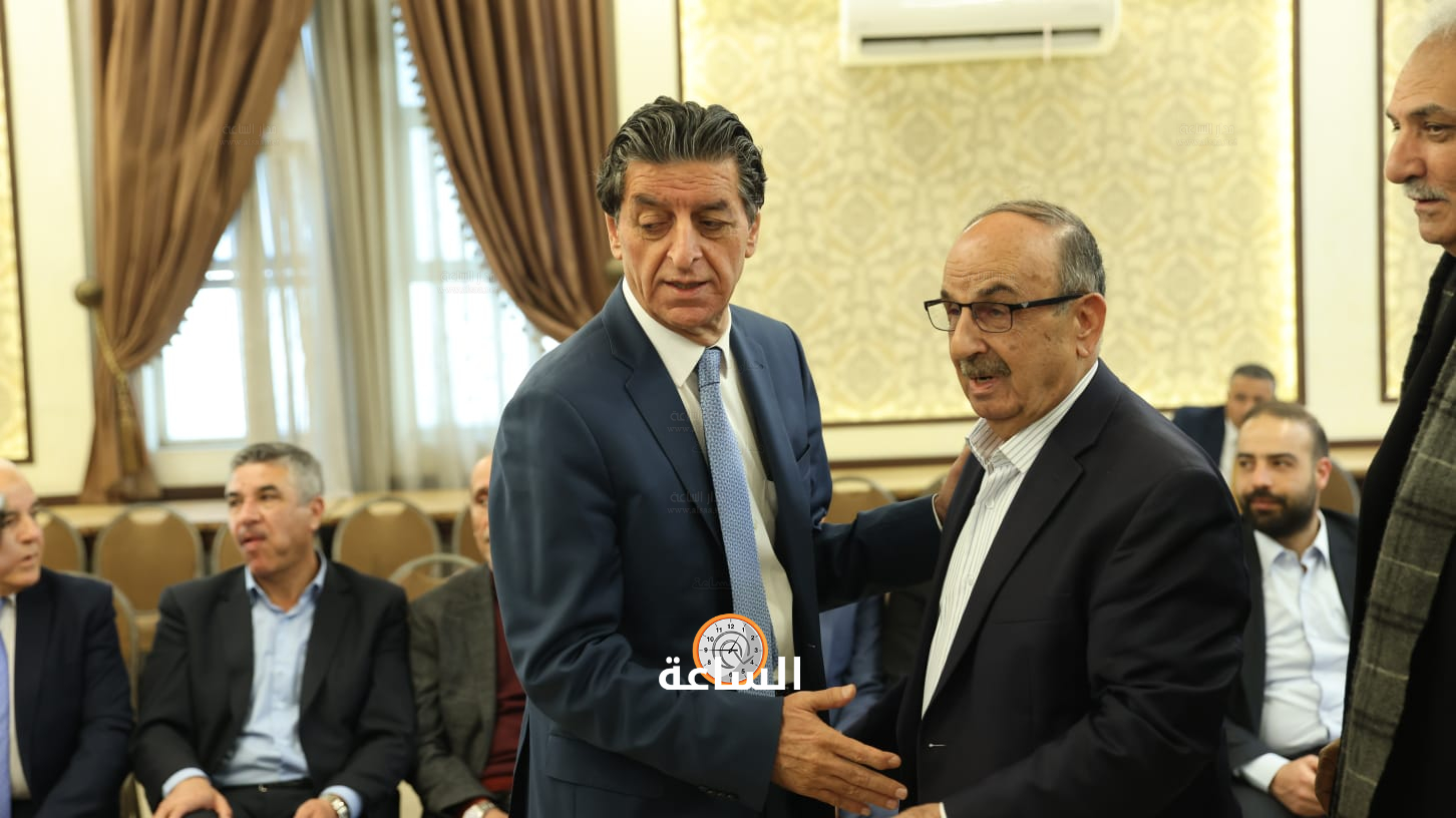 Madar Al-Saa Images 0.4408747155475107