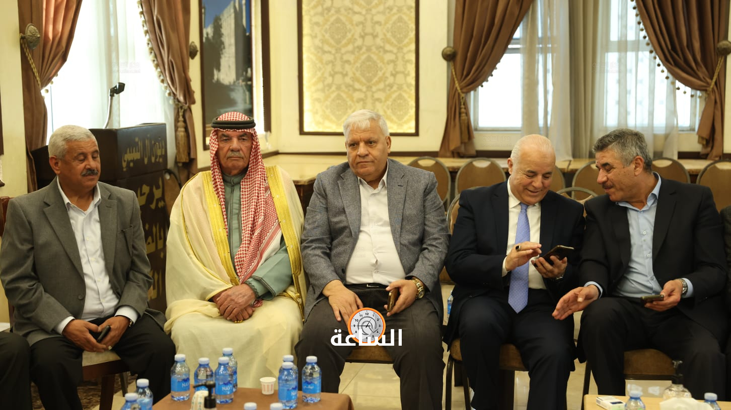 Madar Al-Saa Images 0.22250181959283832