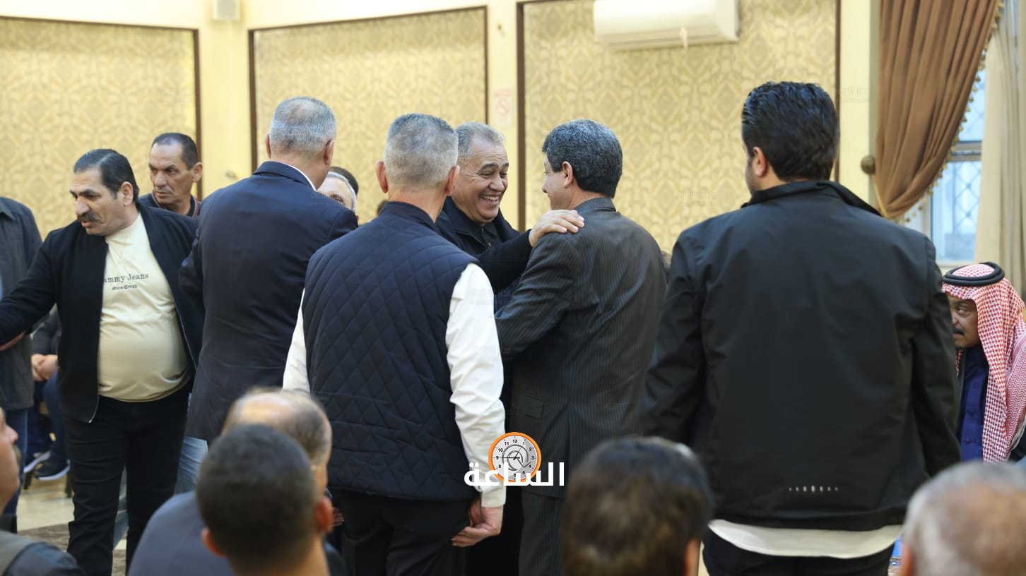 Madar Al-Saa Images 0.11716496956979328