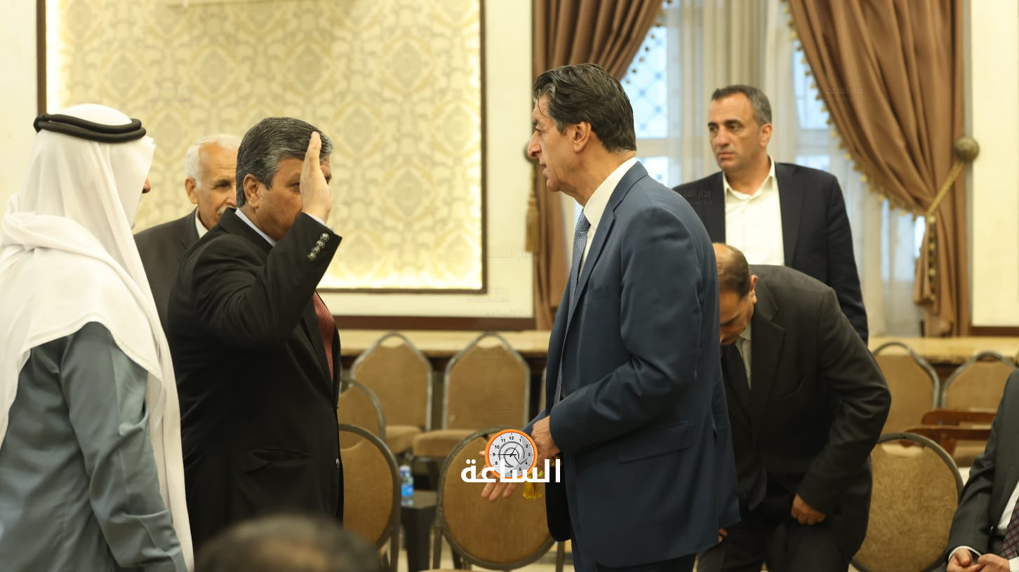 Madar Al-Saa Images 0.7003989980910692