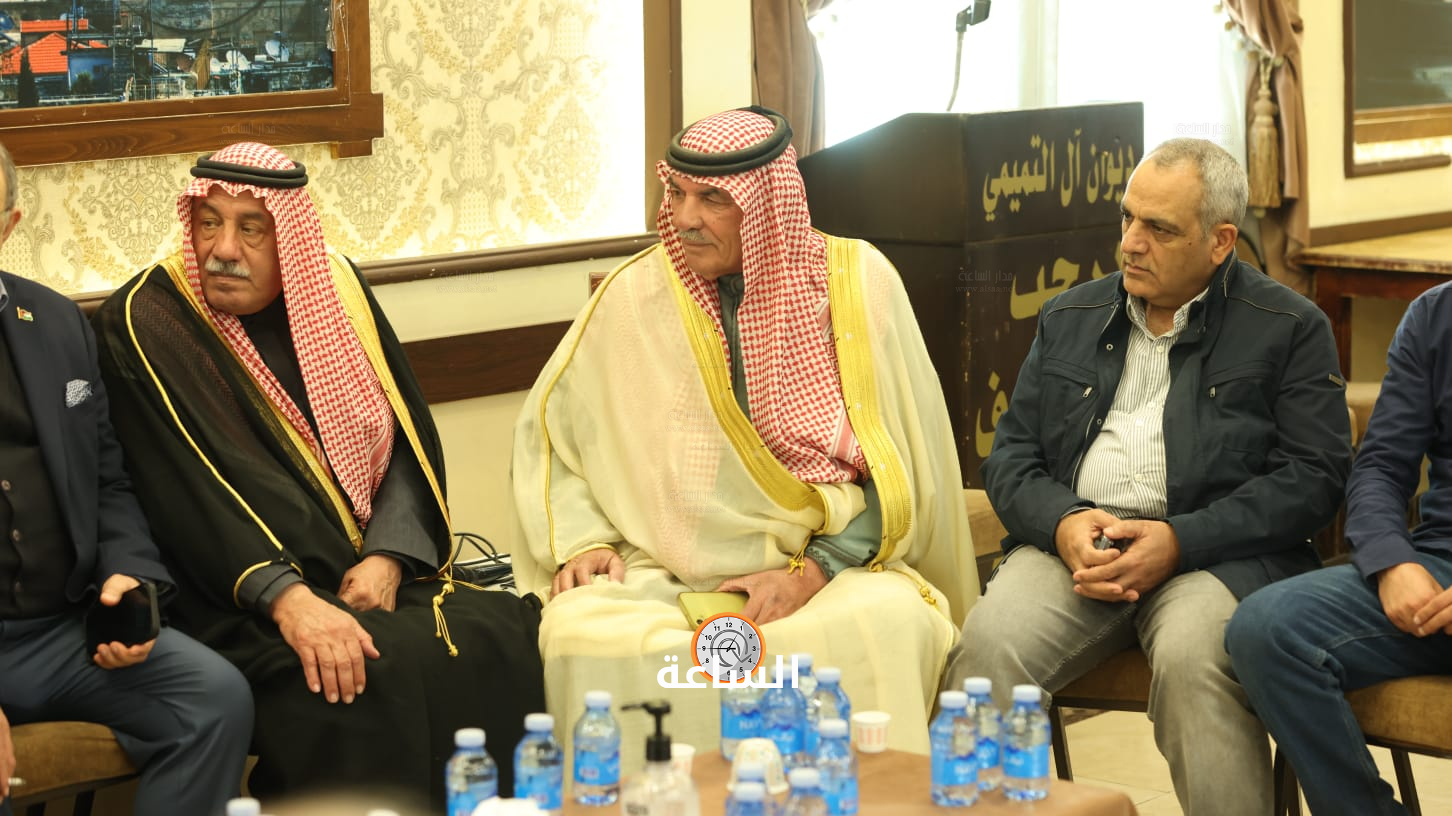 Madar Al-Saa Images 0.8819932037402701