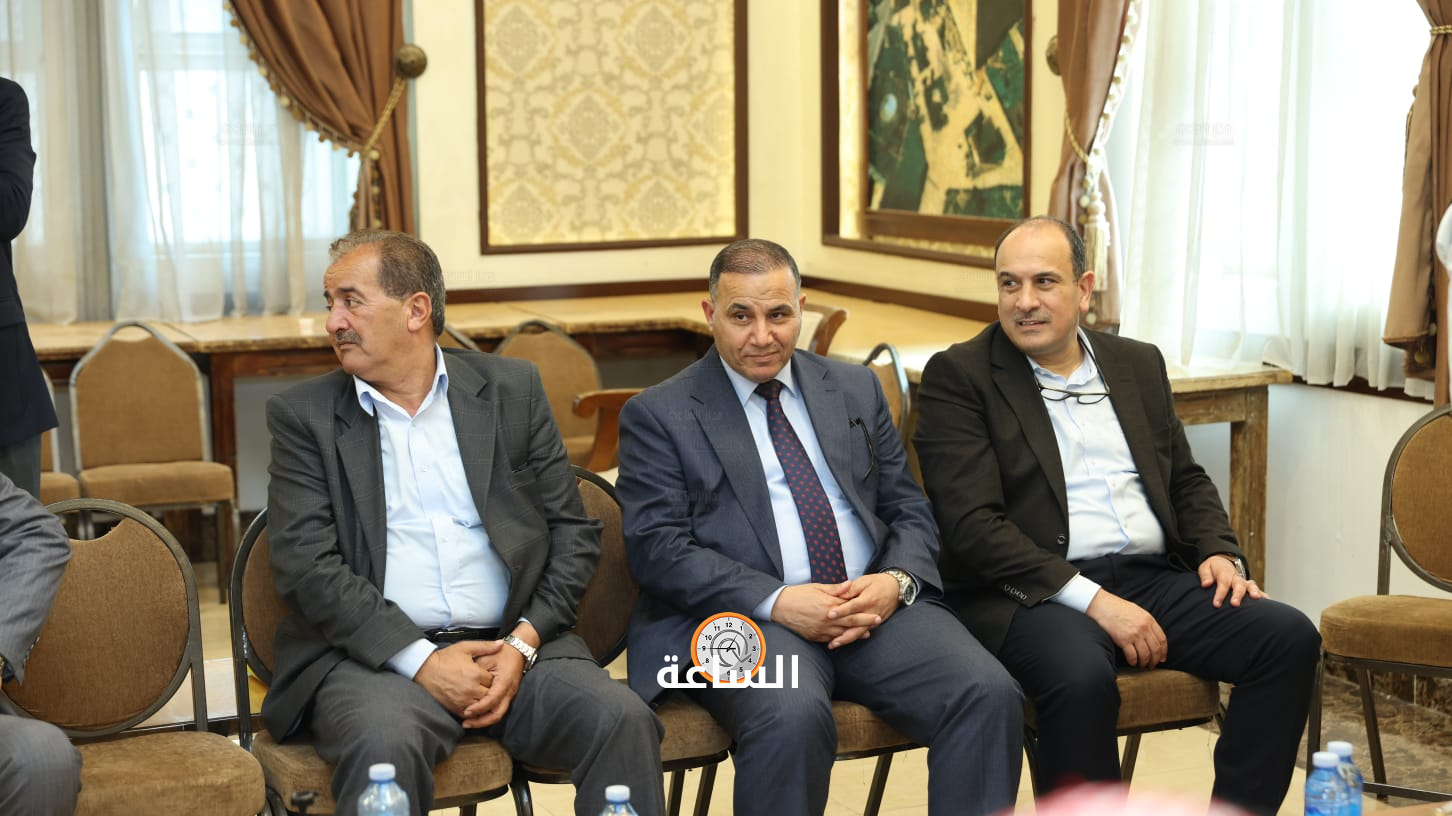 Madar Al-Saa Images 0.7632474316502352