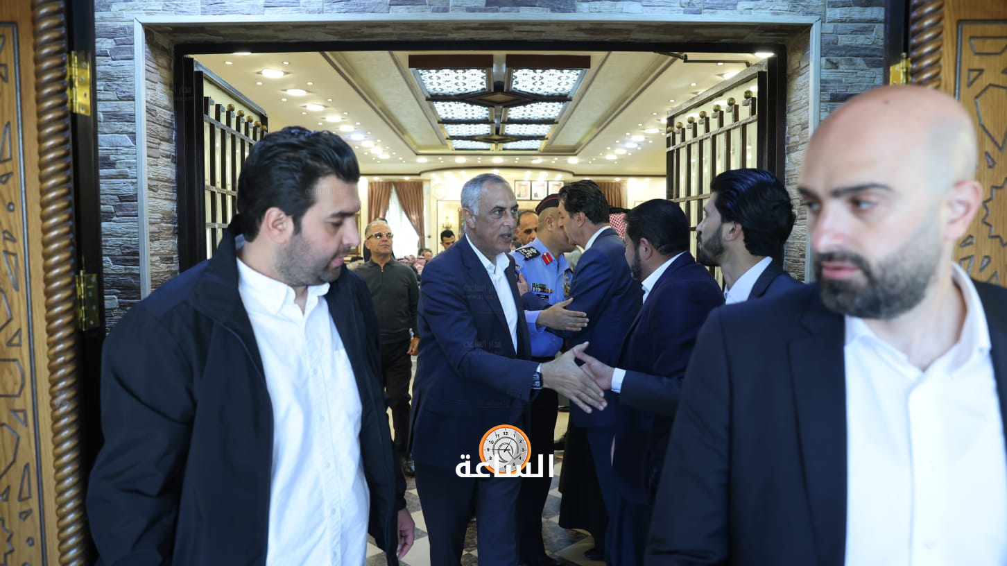 Madar Al-Saa Images 0.12196563333441579