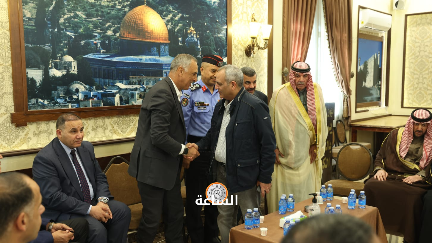 Madar Al-Saa Images 0.8331539303275192