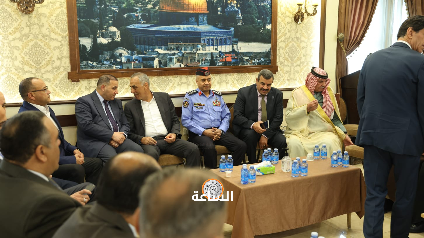 Madar Al-Saa Images 0.9709808231982852