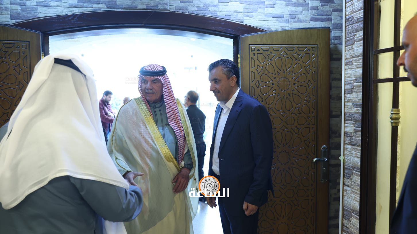 Madar Al-Saa Images 0.42836254318676215