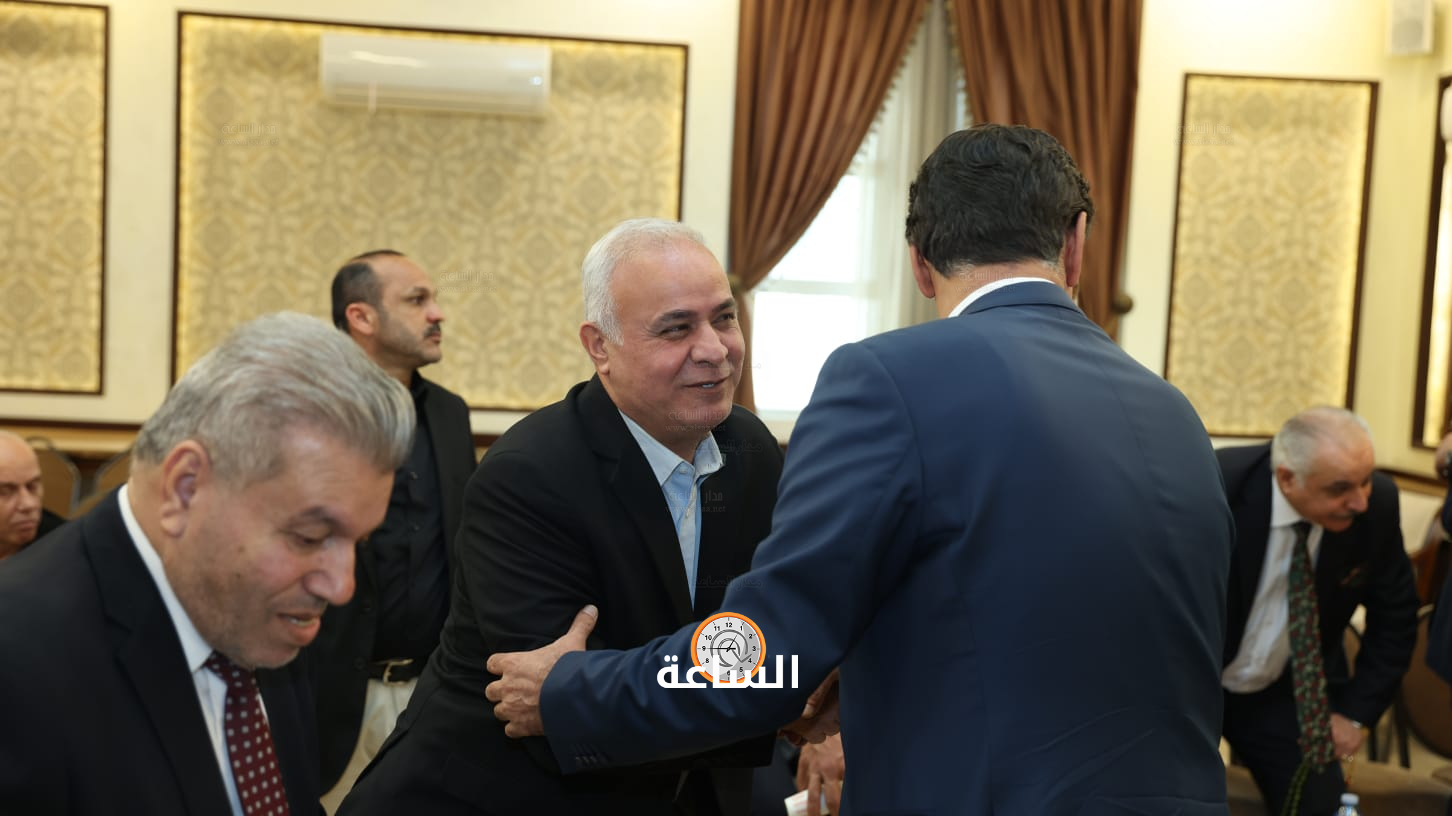 Madar Al-Saa Images 0.5693936576644922