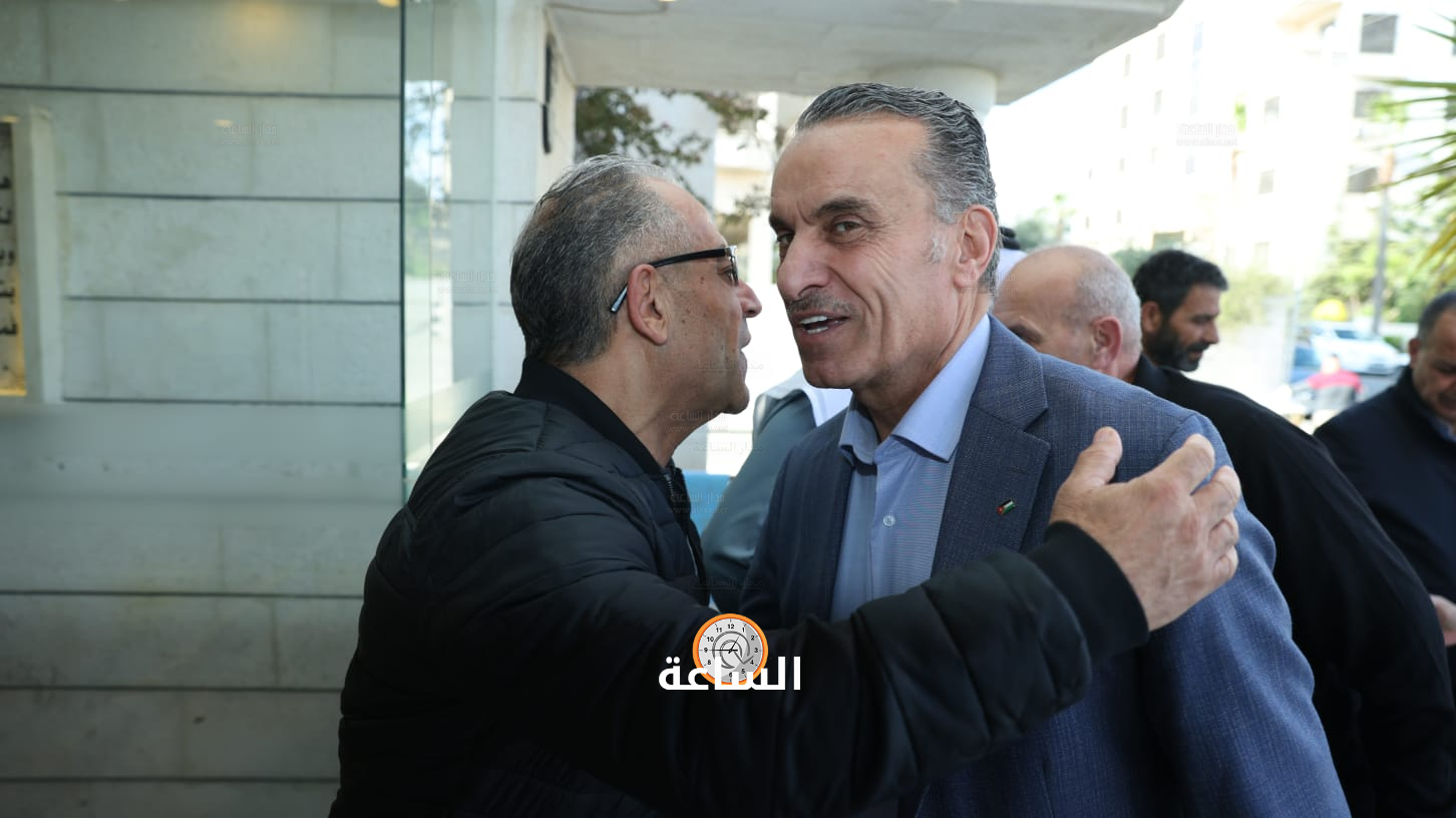 Madar Al-Saa Images 0.4816532732947192