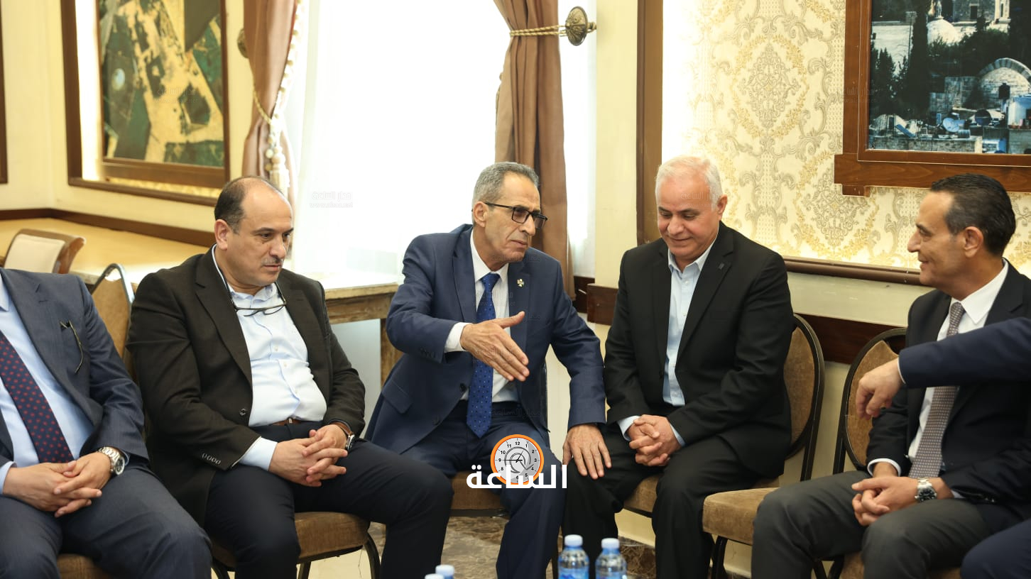 Madar Al-Saa Images 0.2781944927843939