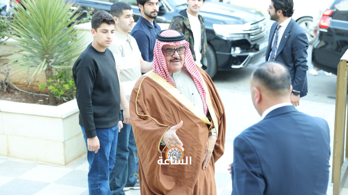 Madar Al-Saa Images 0.2558691943287861