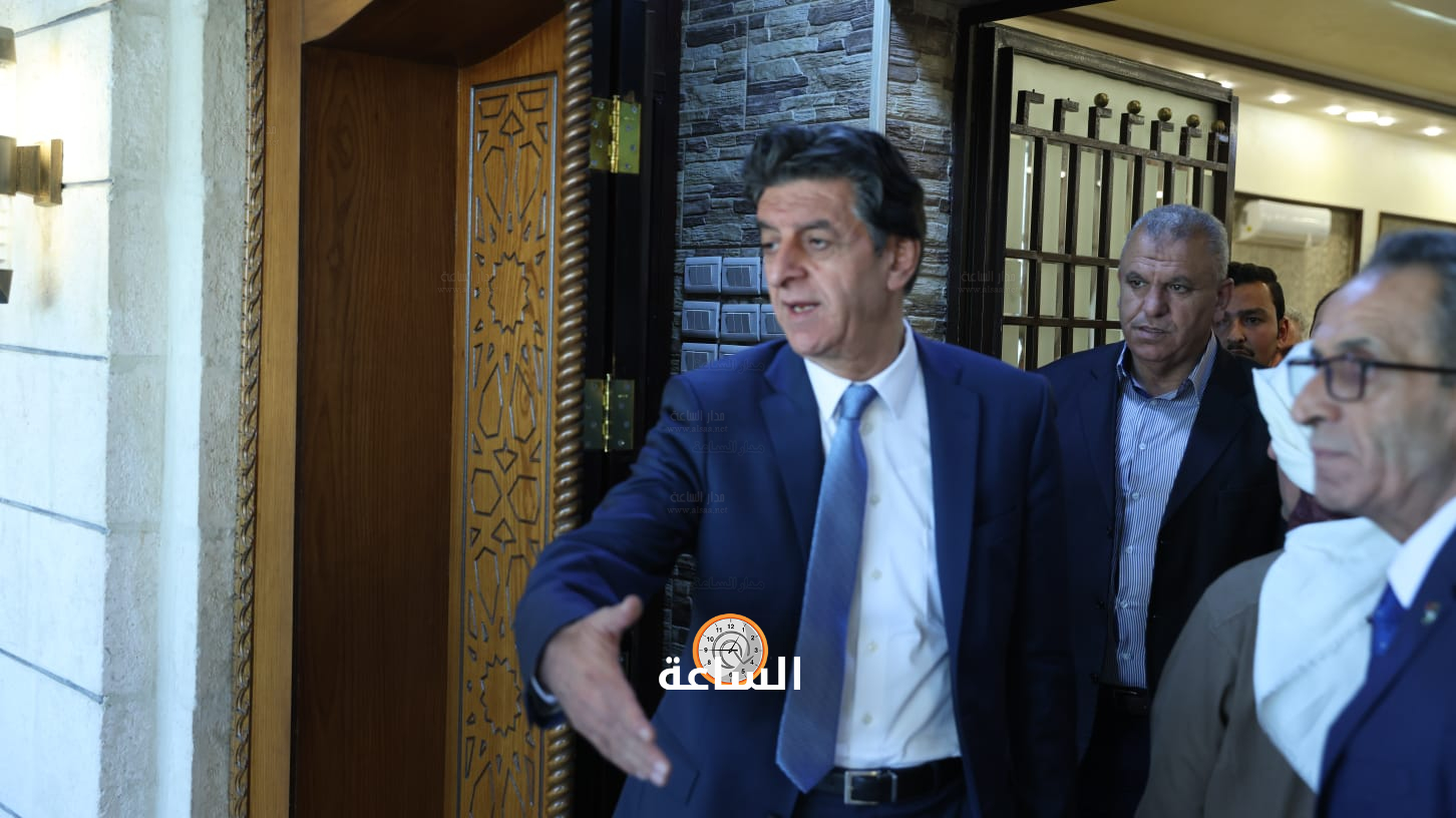 Madar Al-Saa Images 0.43660416105859