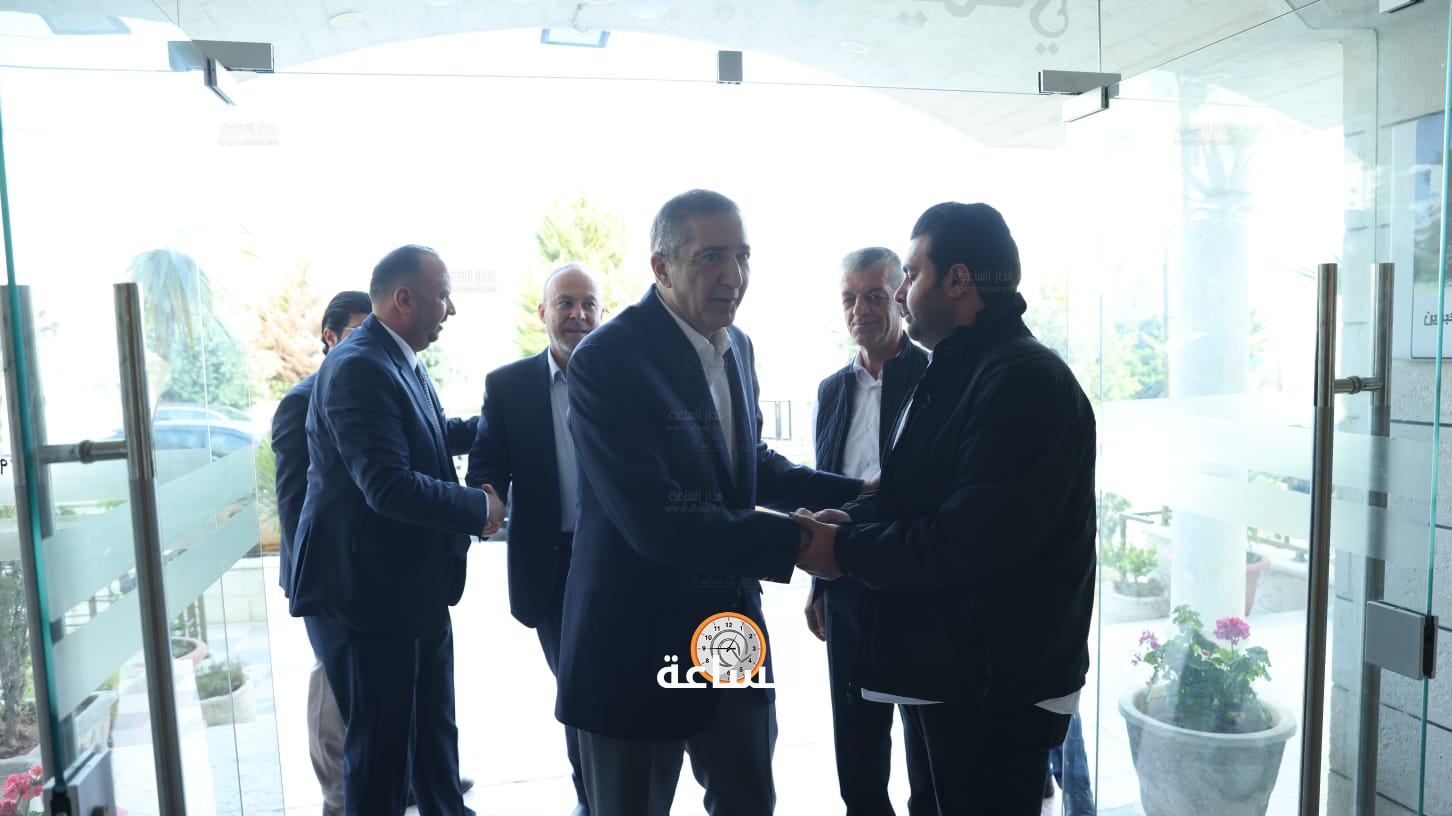 Madar Al-Saa Images 0.35139550078696935