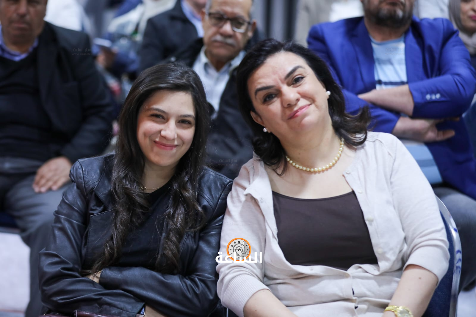 Madar Al-Saa Images 0.8283863973045454