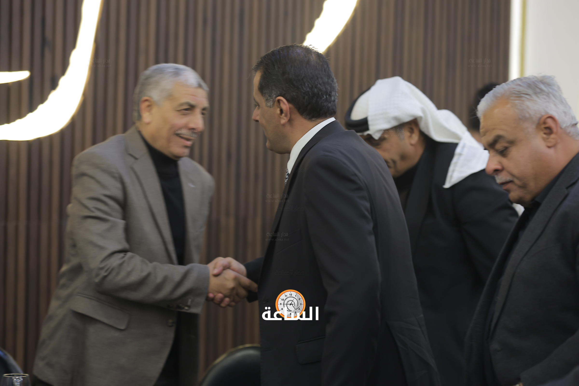 Madar Al-Saa Images 0.638936726144434