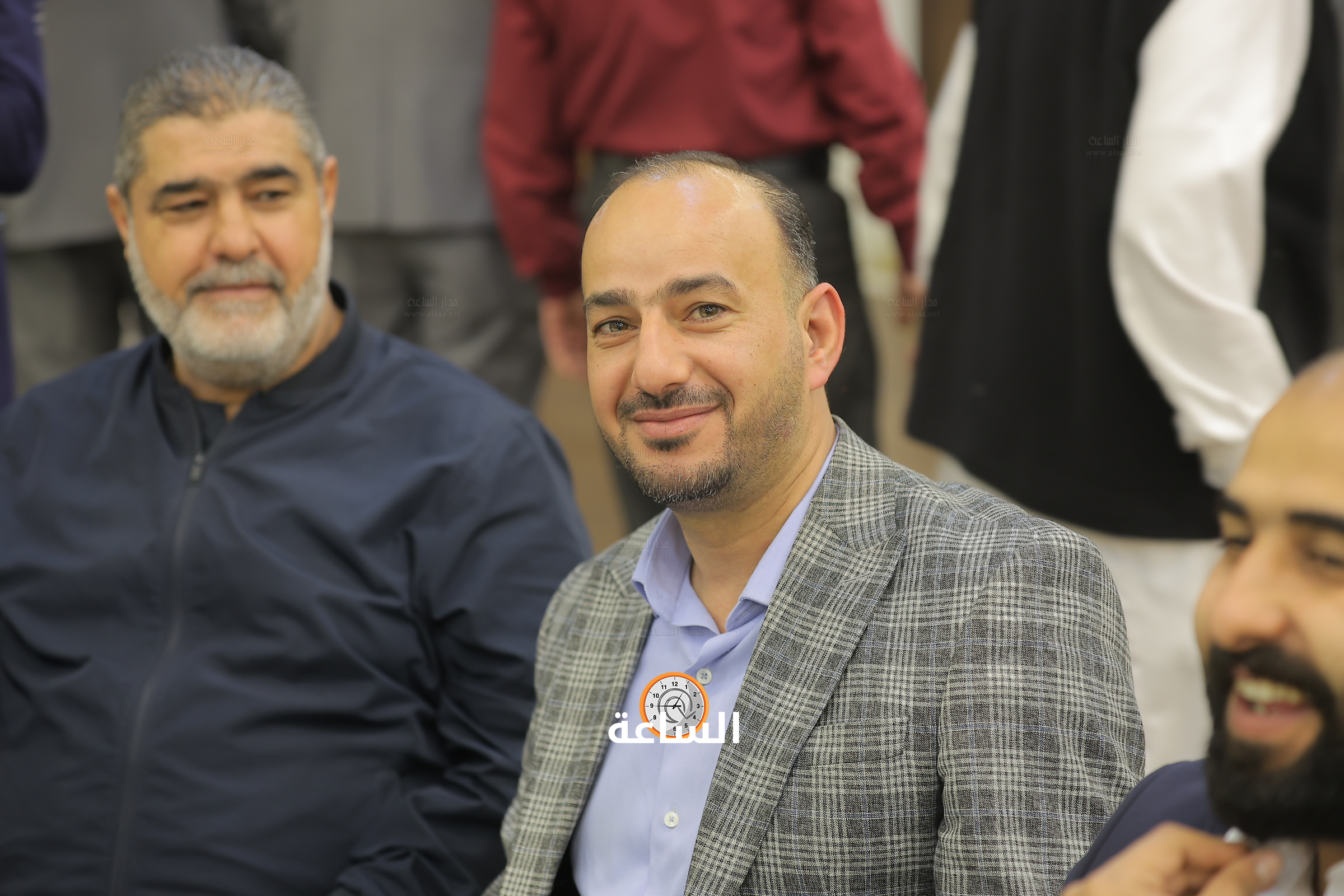 Madar Al-Saa Images 0.059743271590535385