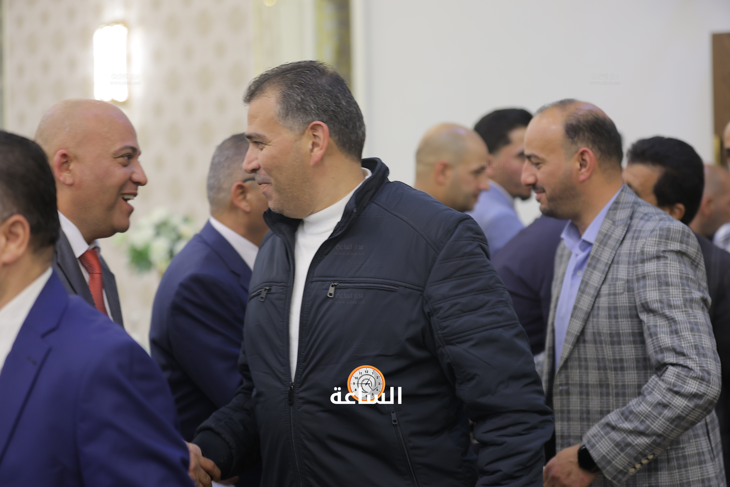 Madar Al-Saa Images 0.6342272281813892