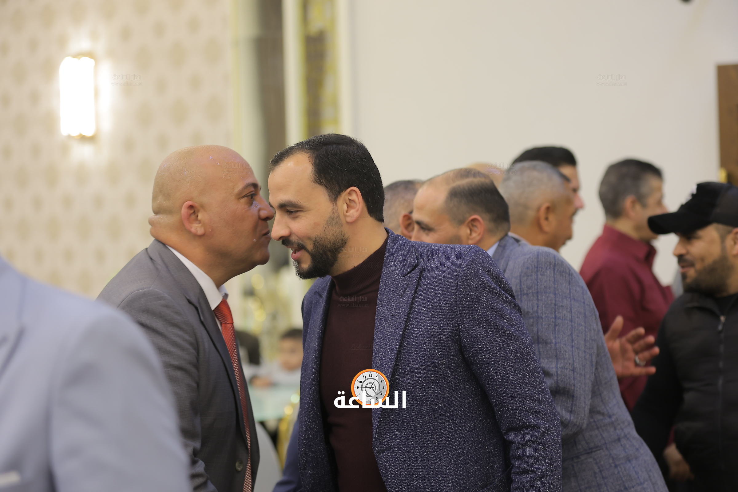 Madar Al-Saa Images 0.9633026299430811