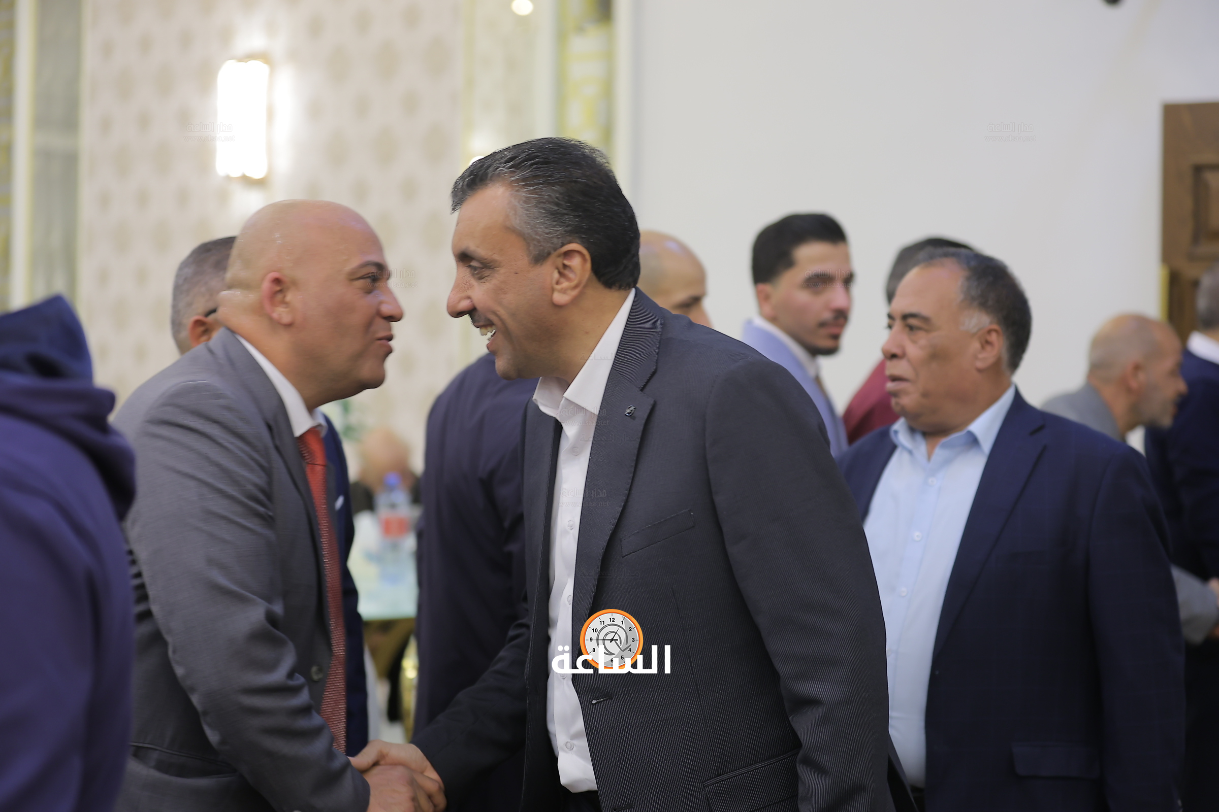 Madar Al-Saa Images 0.39731212534290805